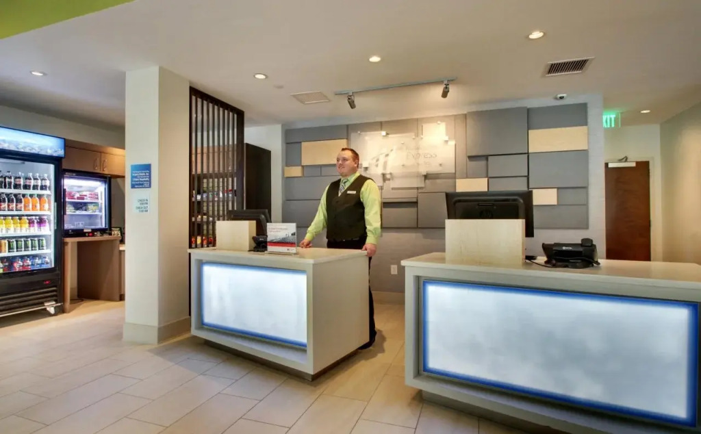 Holiday Inn Express & Suites Helen by IHG