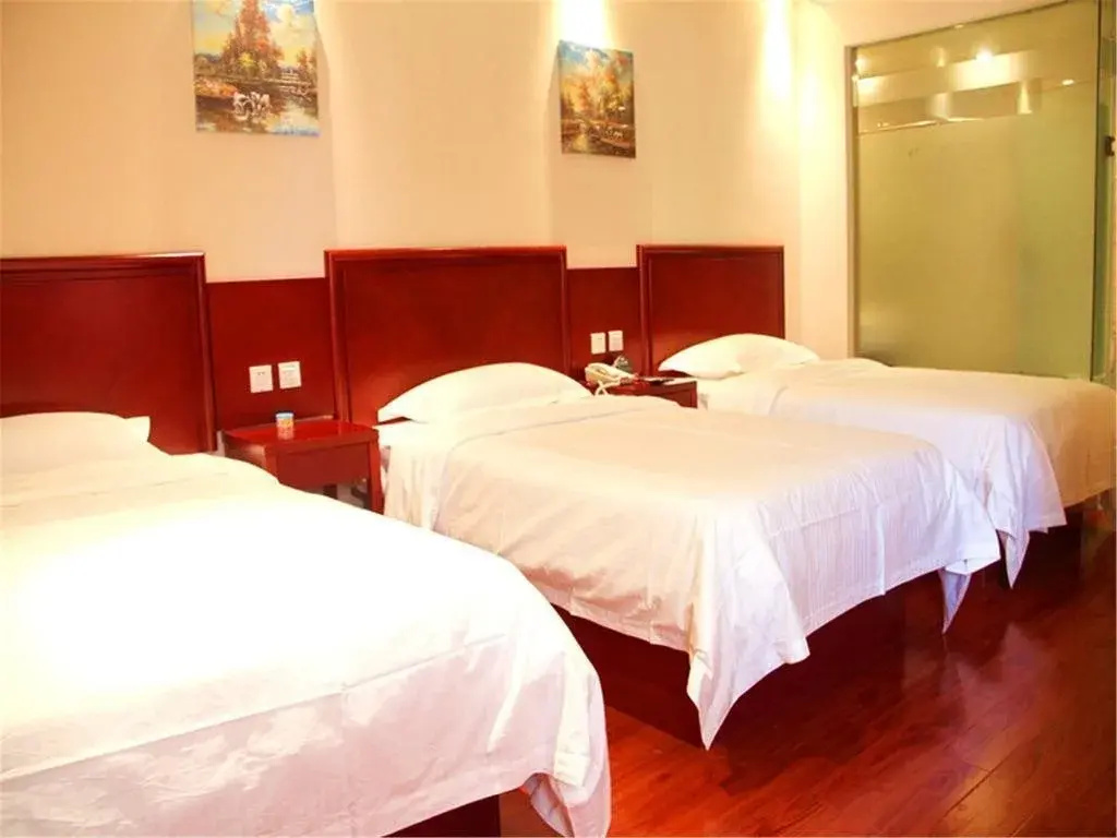 GreenTree Inn Zhejiang Taizhou Tiantai Bus Station Express Hotel