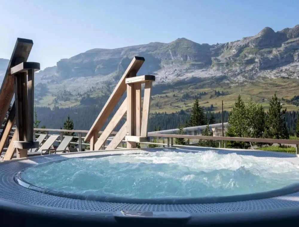 Alps Flat With Heated Pool