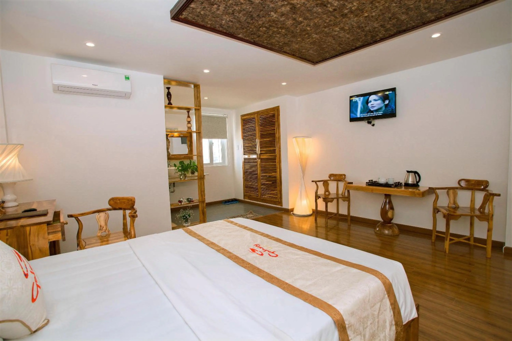Rex Hotel & Apartment