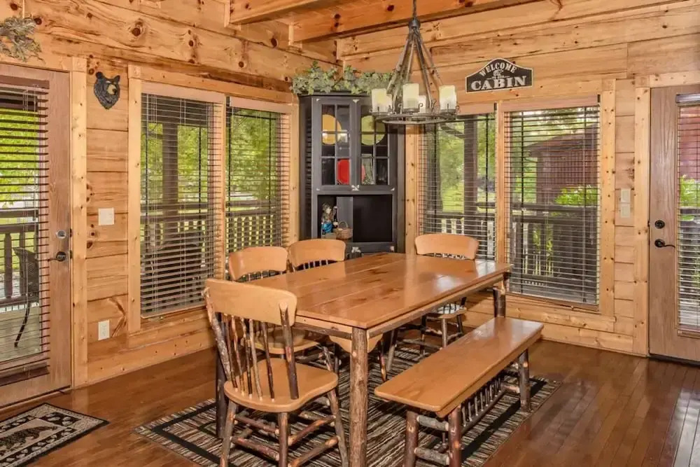 River's Edge By Heritage Cabin Rentals