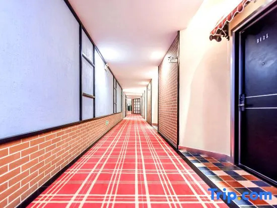 Jinbiyue Hotel (Guangzhou Panyu Shiqiao Branch)