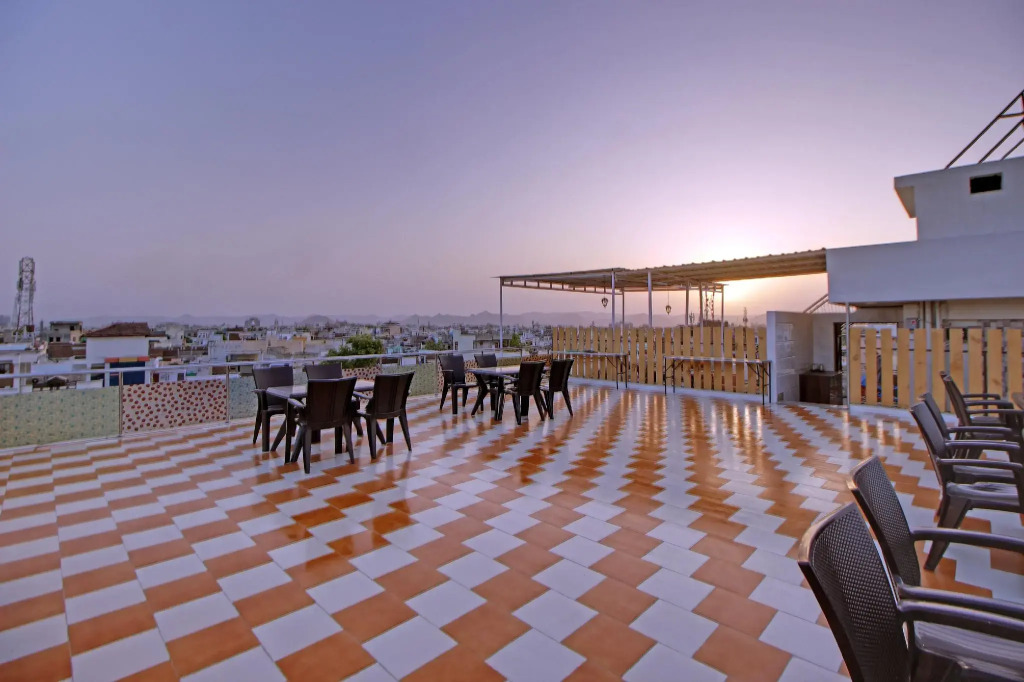 Hotel Royal Dezire Udaipur