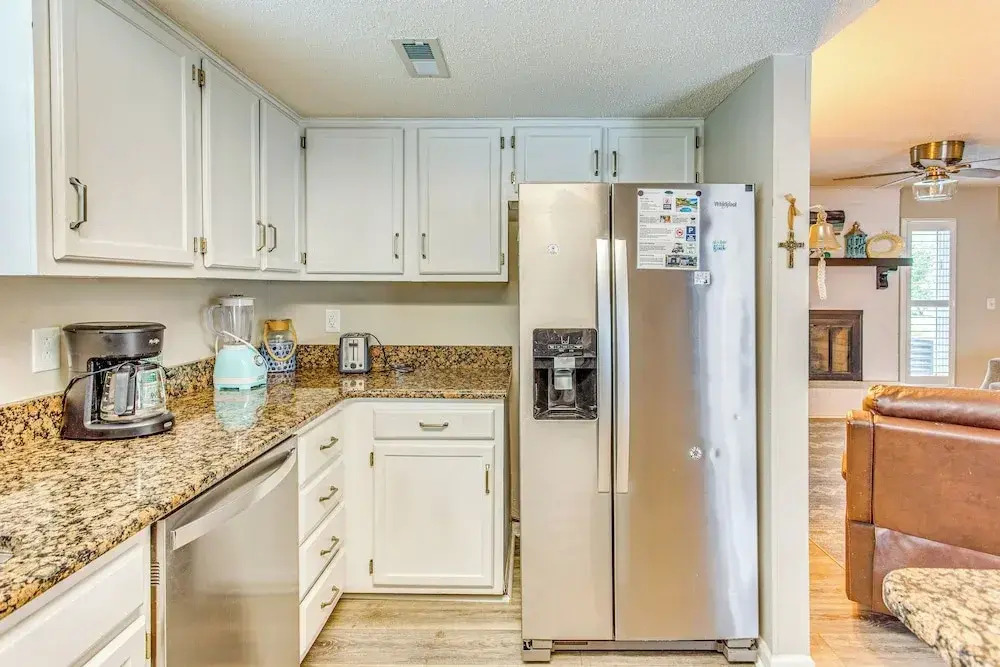 North Myrtle Beach Home 2 Blocks to Ocean!