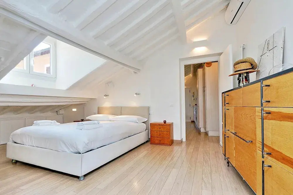 Pantheon Charming Attic
