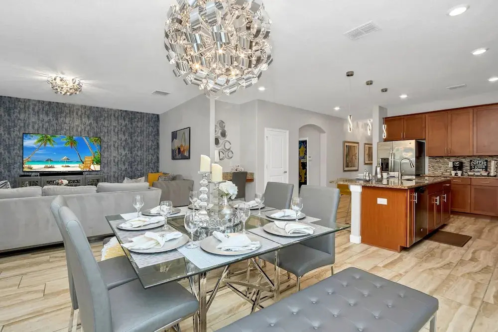 5421 Solterra Circle