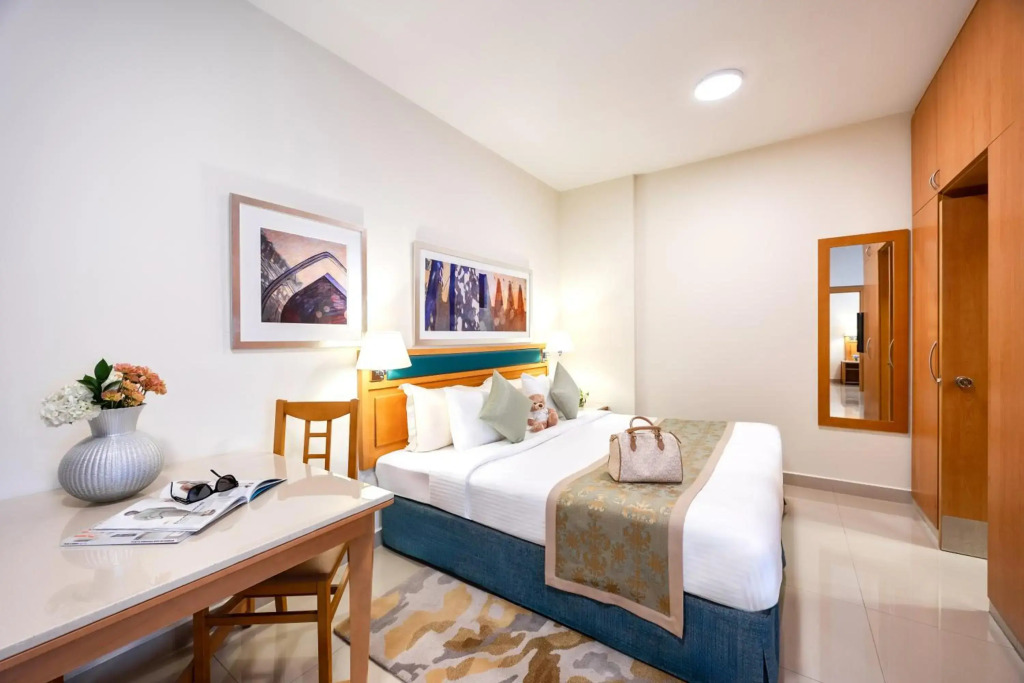 Golden Sands Hotel Apartments 3-5-10