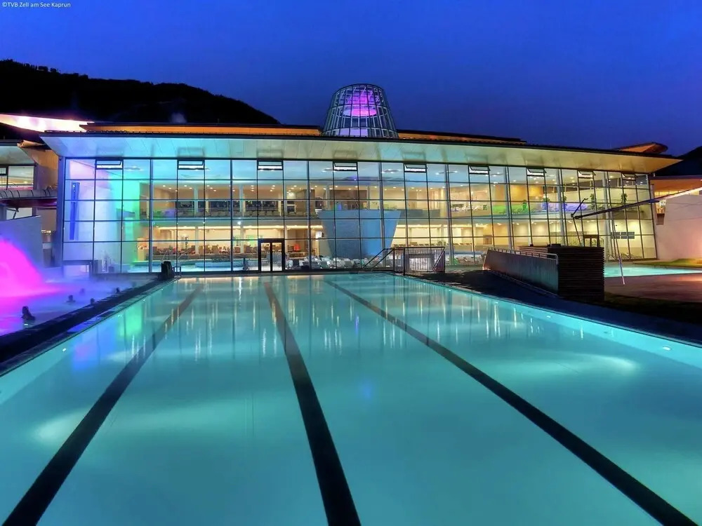 Luxurious Chalet in Zell am See Near Ski Area