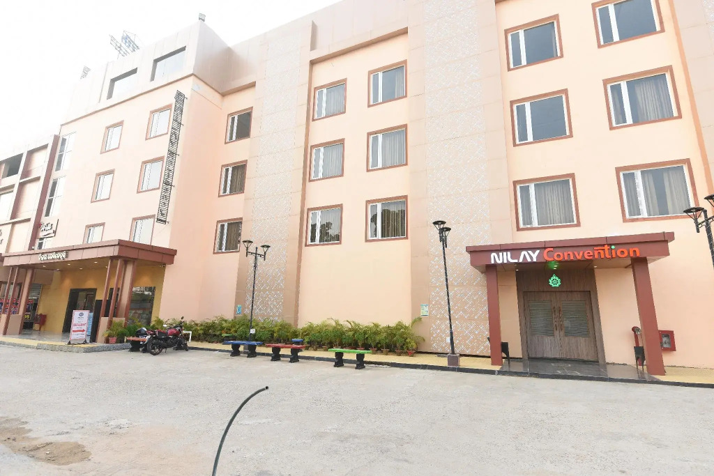 Hotel Nilay Residency