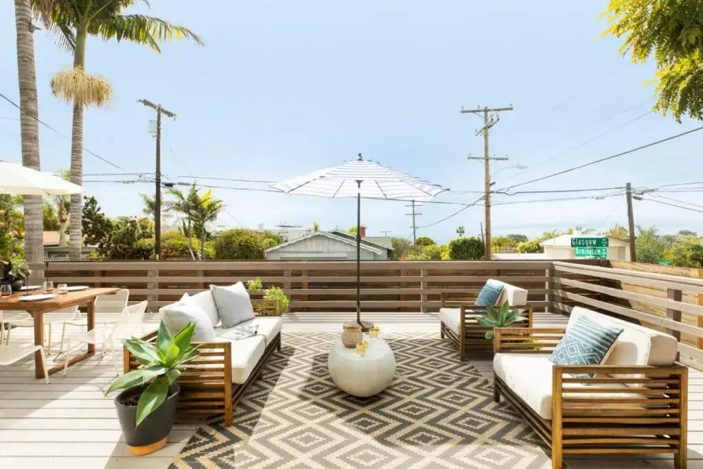Camden by Avantstay 5mins to the Beach! Elevated Home w/ Pacific Ocean Views