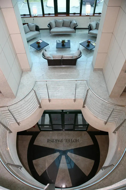 Hotel Parisi