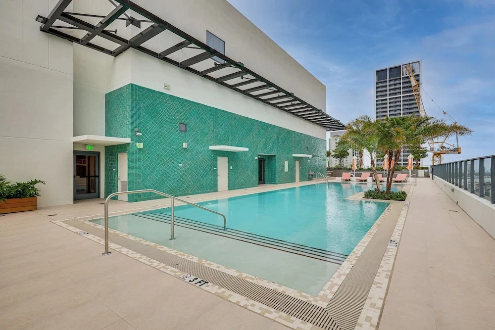 Luxe High-rise Living! Crosby Condo w/ Ocean View