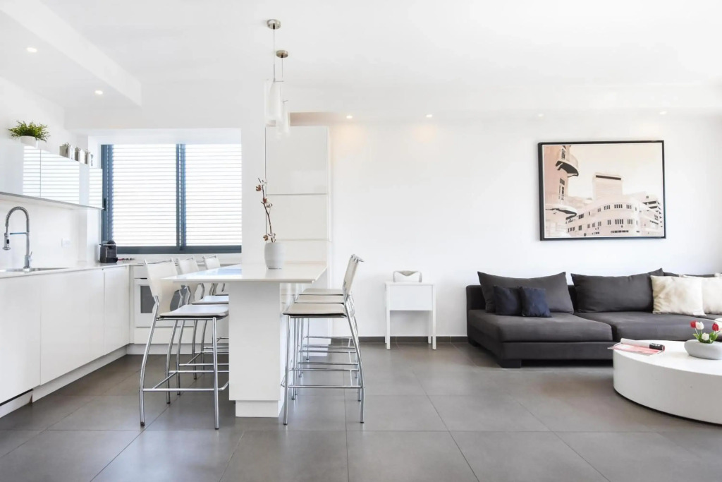 Beautiful 3BR Penthouse in Brenner 1 by HolyGuest