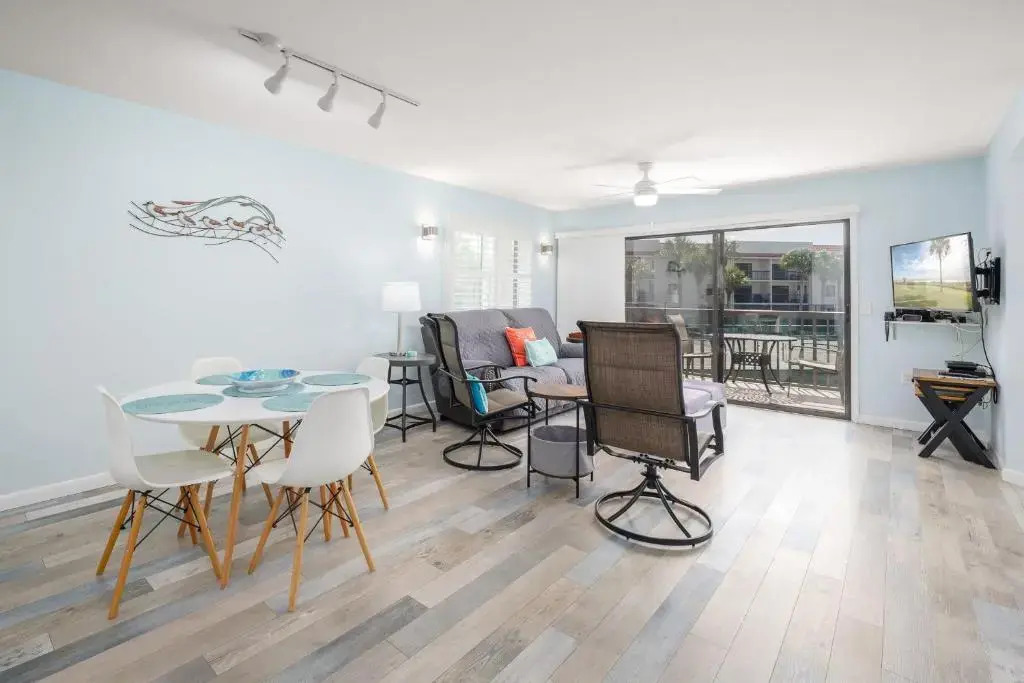 Ocean Village Club G26, 2 Bedrooms, Heated Pool, Sleeps 5, New Remodeled, Lanai