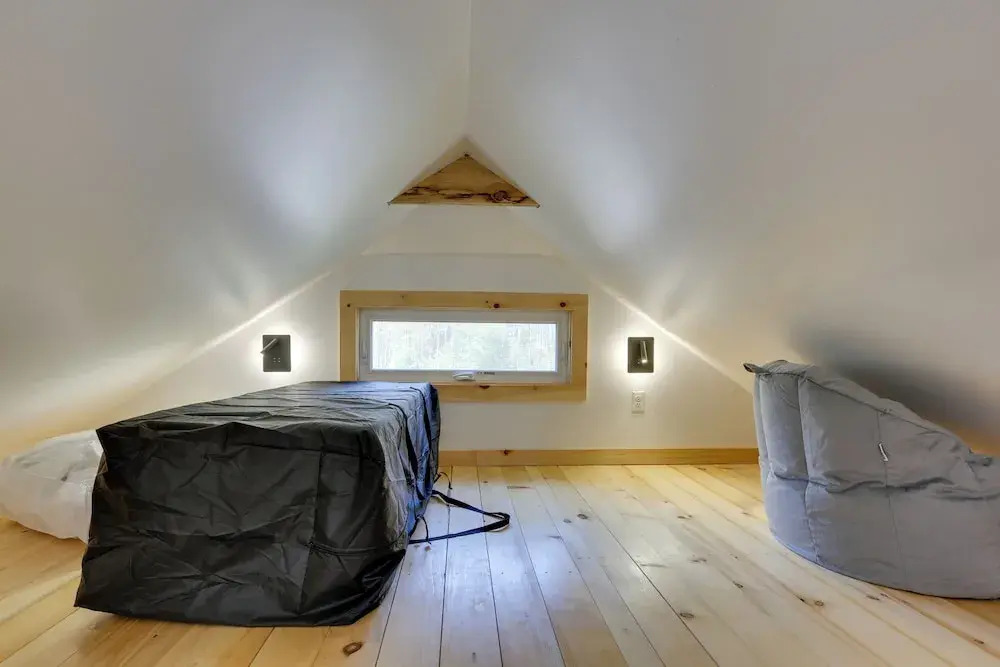 Cozy Catskills Tiny Home ~ 3 Mi to Bethel Woods!