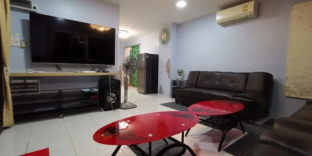 ChomTawan PhuphanDao Pool Villa