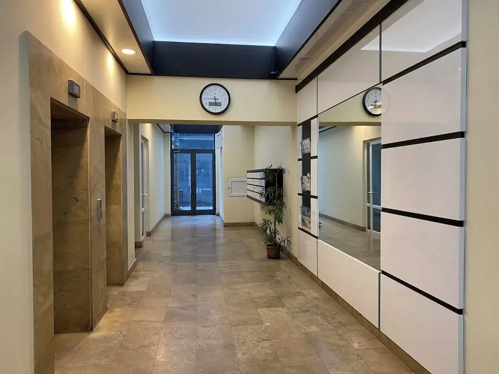 North Ave. Apartments by Luxe Group HH55