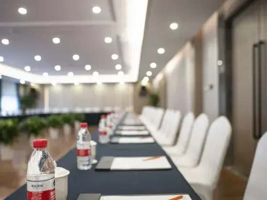 Pulun Hotel