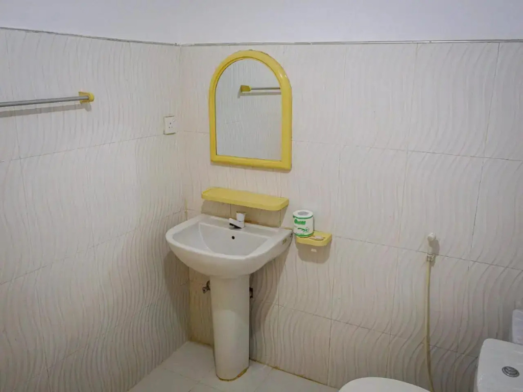 Oceanic White House