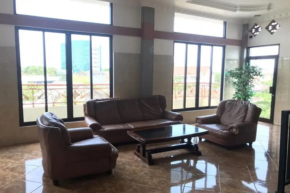 OYO 1918 Hotel Sera Indah