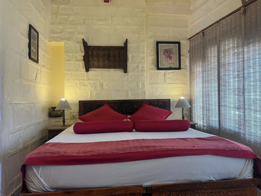 The Juna Mahal