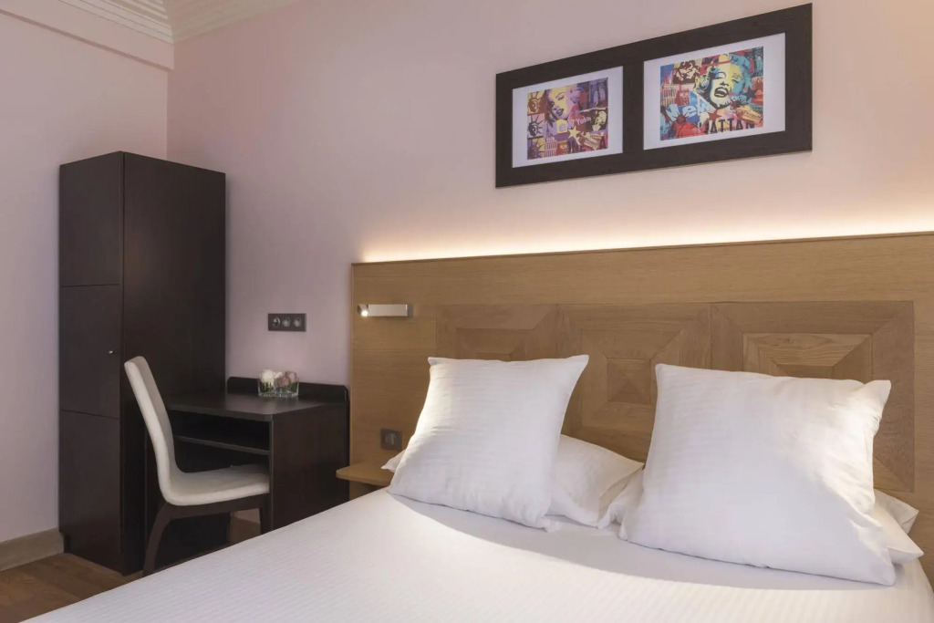 Hôtel Eiffel XV