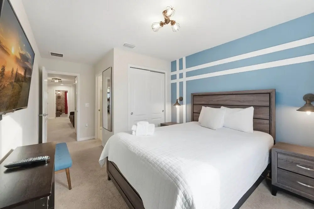Spacious Disney Getaway, Sleeps 14