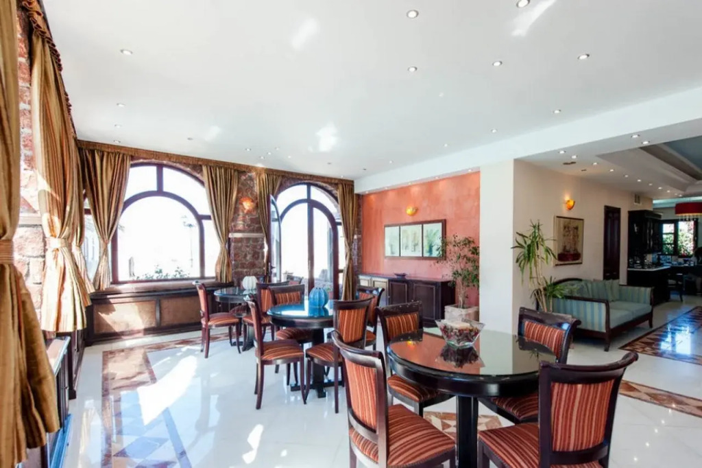 Maison Des Lys - Luxury Suites