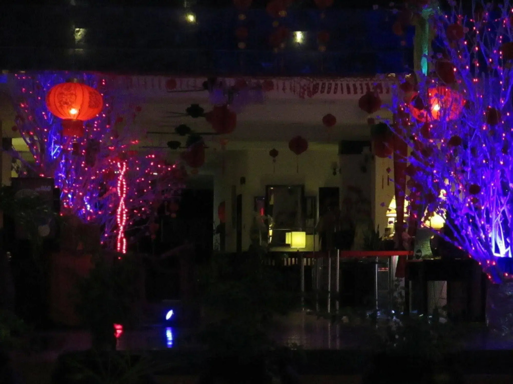Leisure Cove Hotel and Apartments
