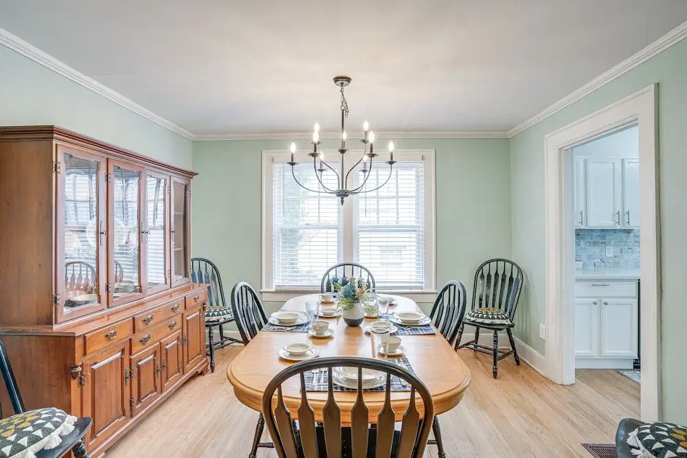 Rossville Home Near Downtown & Lookout Mountain!