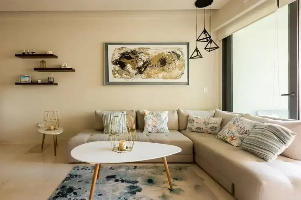 1 Br Steps From the Beach Roof w Ocean View