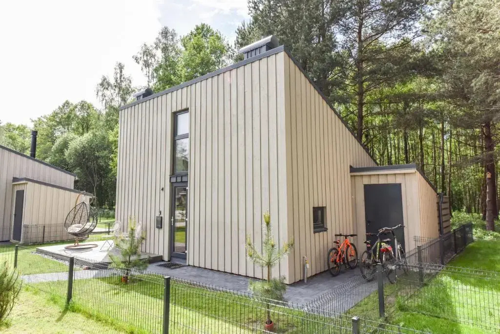 Žalia Kopa Pine Forest Villa with Pool