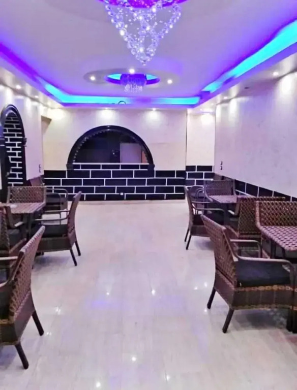 oasis Hotel