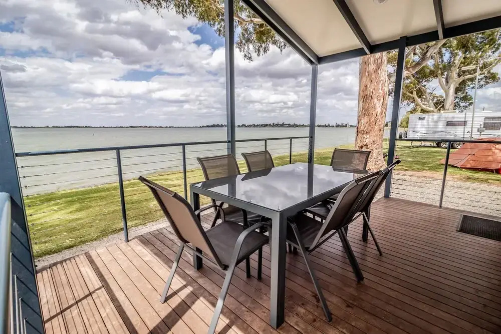 Lake Boga Caravan Park