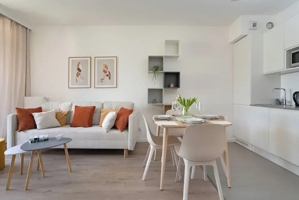 Symphony Modern Tower Apartamenty by INA