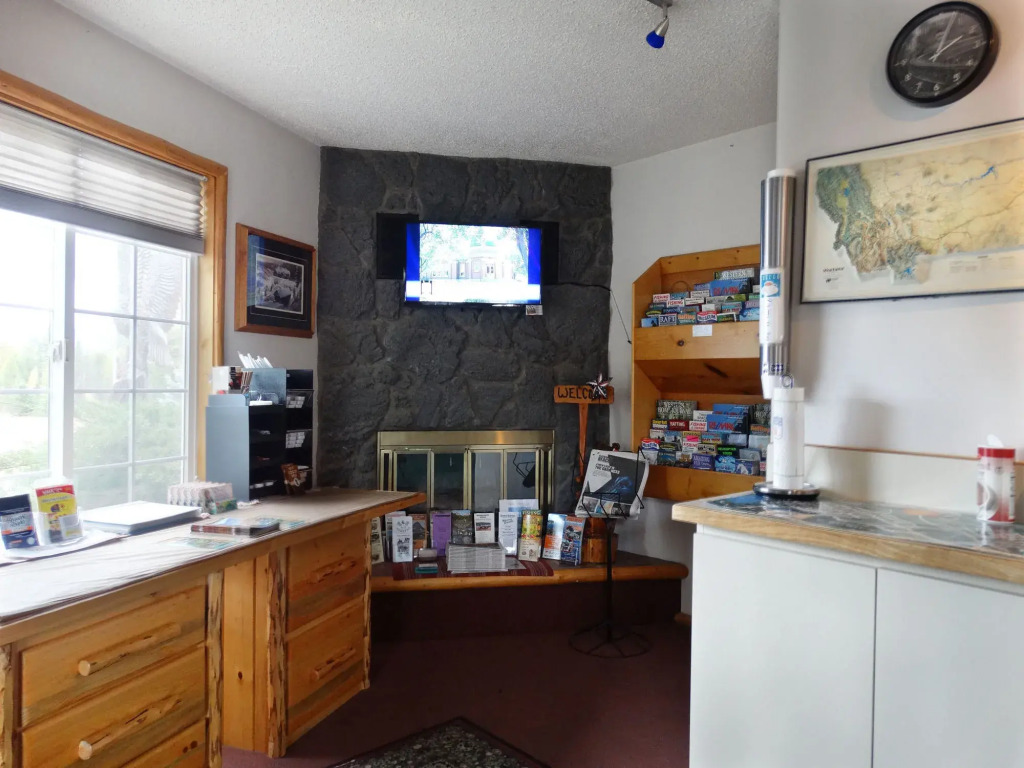 Chalet Motel Whitefish