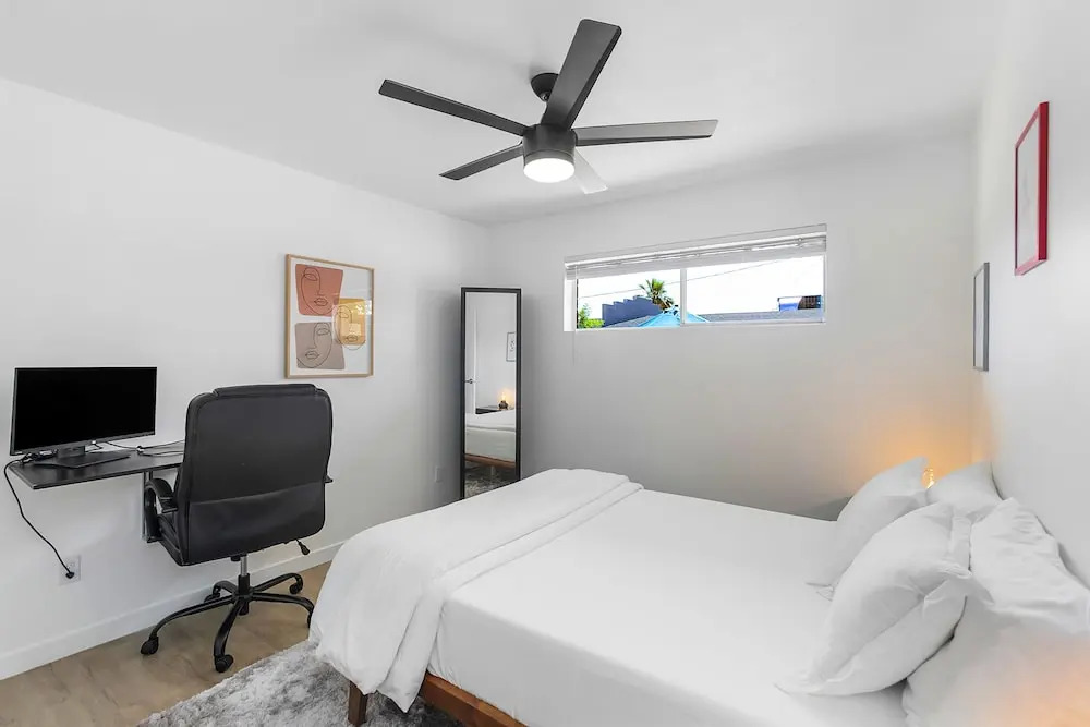 Citrus Blossom 1BR Condo with Pool