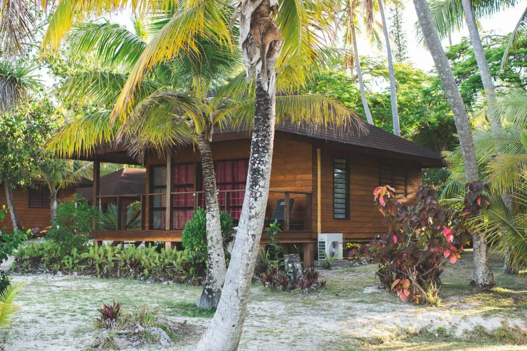 Oure Lodge Beach Resort