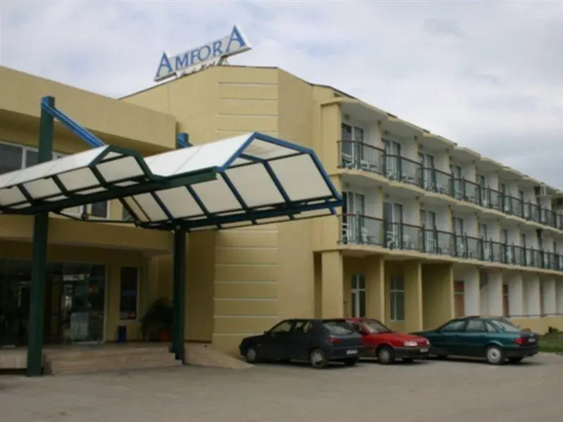Amfora Beach Hotel