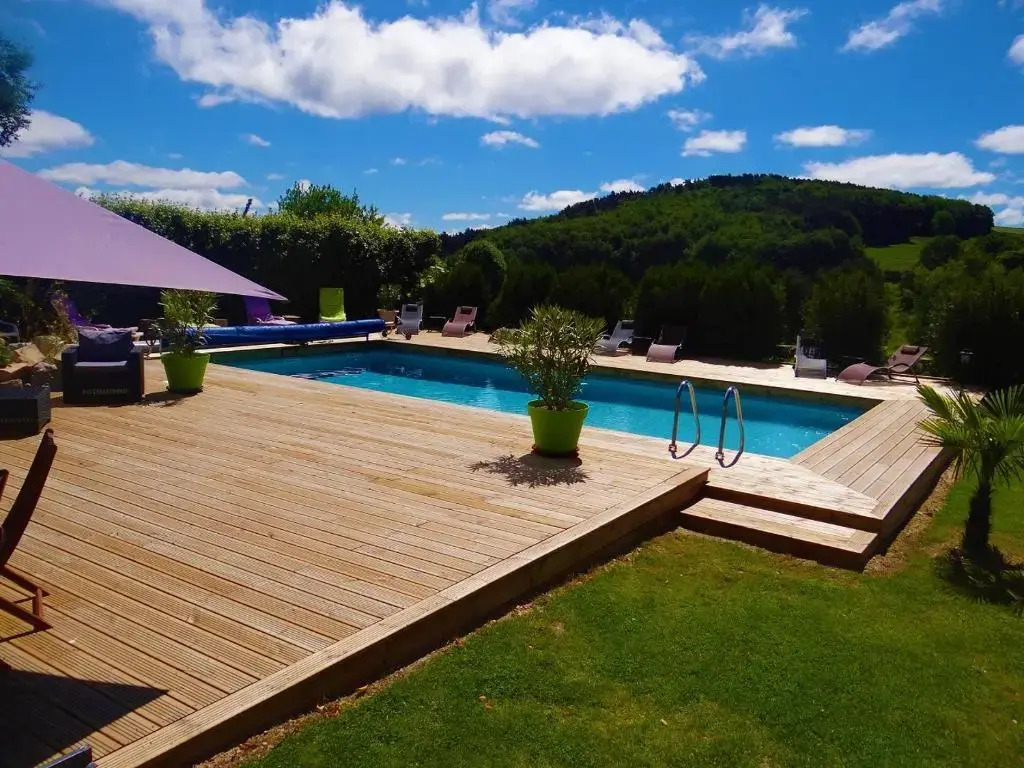 La maison de Gilbert Jacuzzi Piscine chauffée