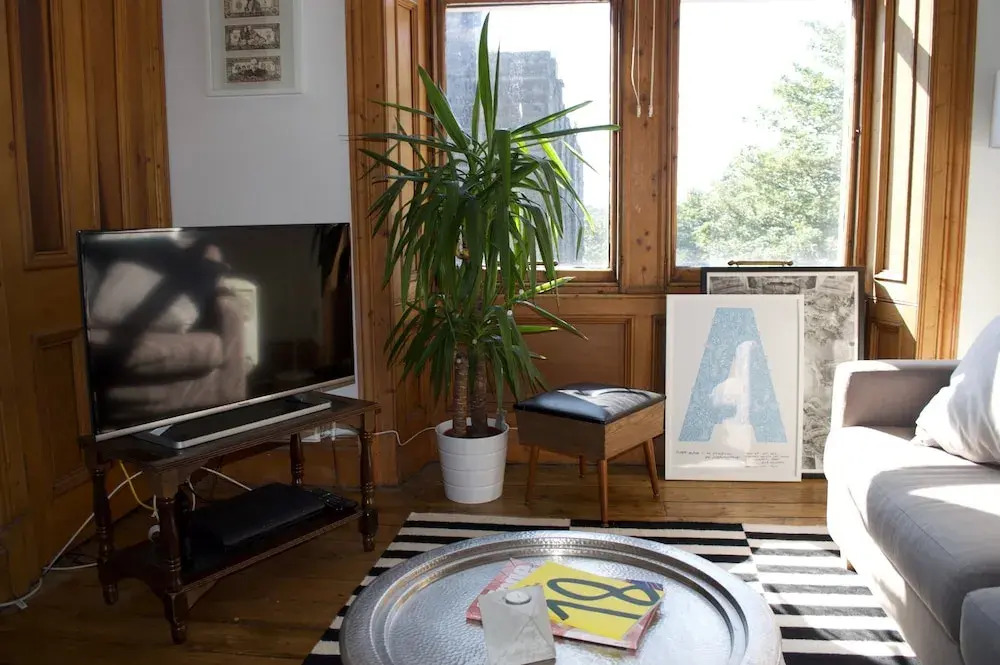 1 Bedroom Flat In Edinburgh