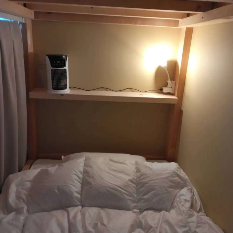 World Inn Muroran Nakamano-Ie! Noboribetsu, Toyako, Sapporo, and Airport Direct Bus Stop