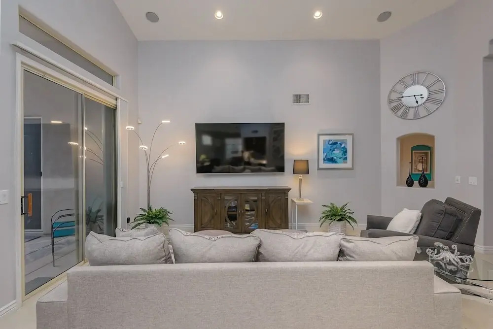 Casa Del Sol 3 Bedrooms 2 Bathrooms Home