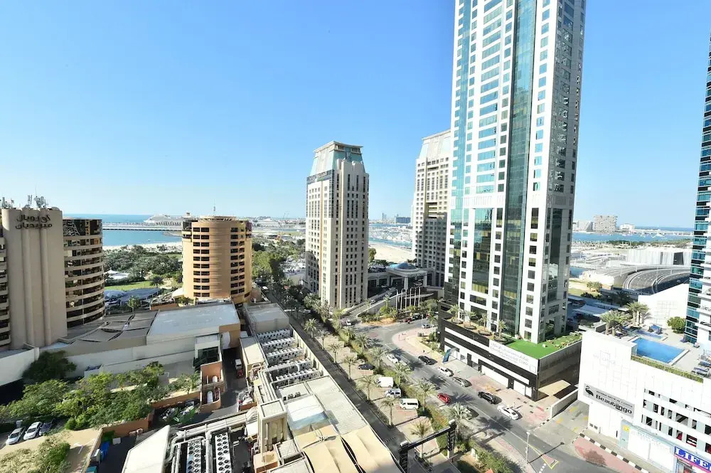 SeaView Studio Royal Oceanic Marina -JMI