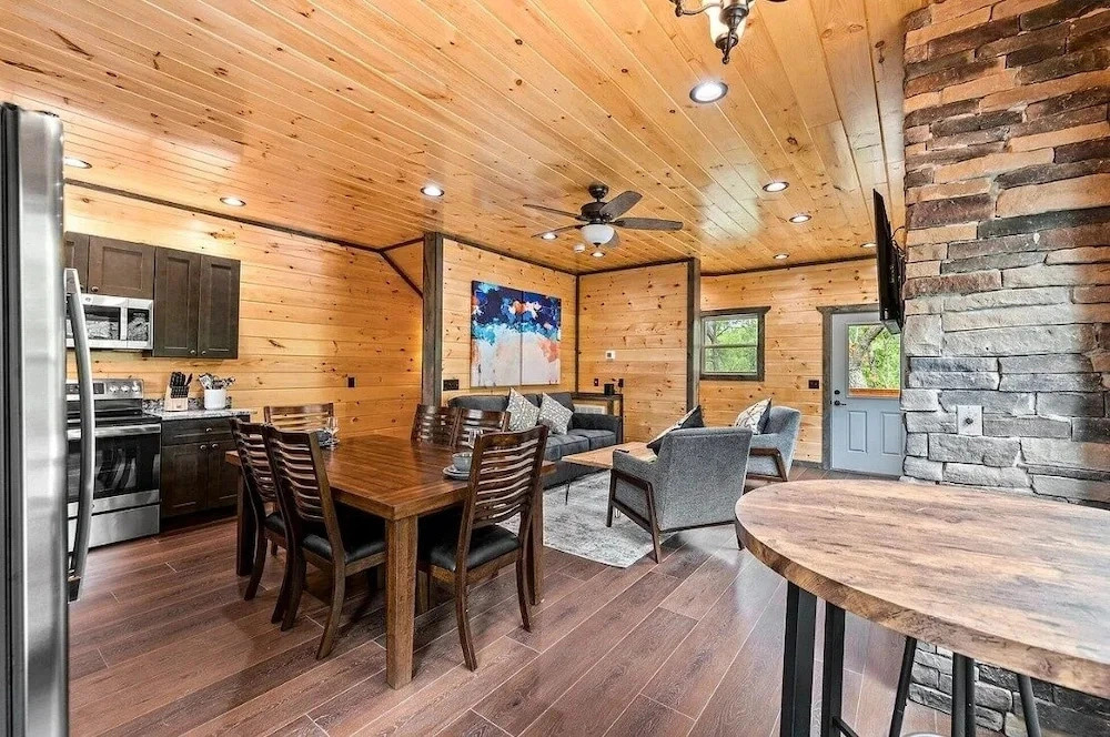 Moonlight Ridge 2 Bedroom Cabin