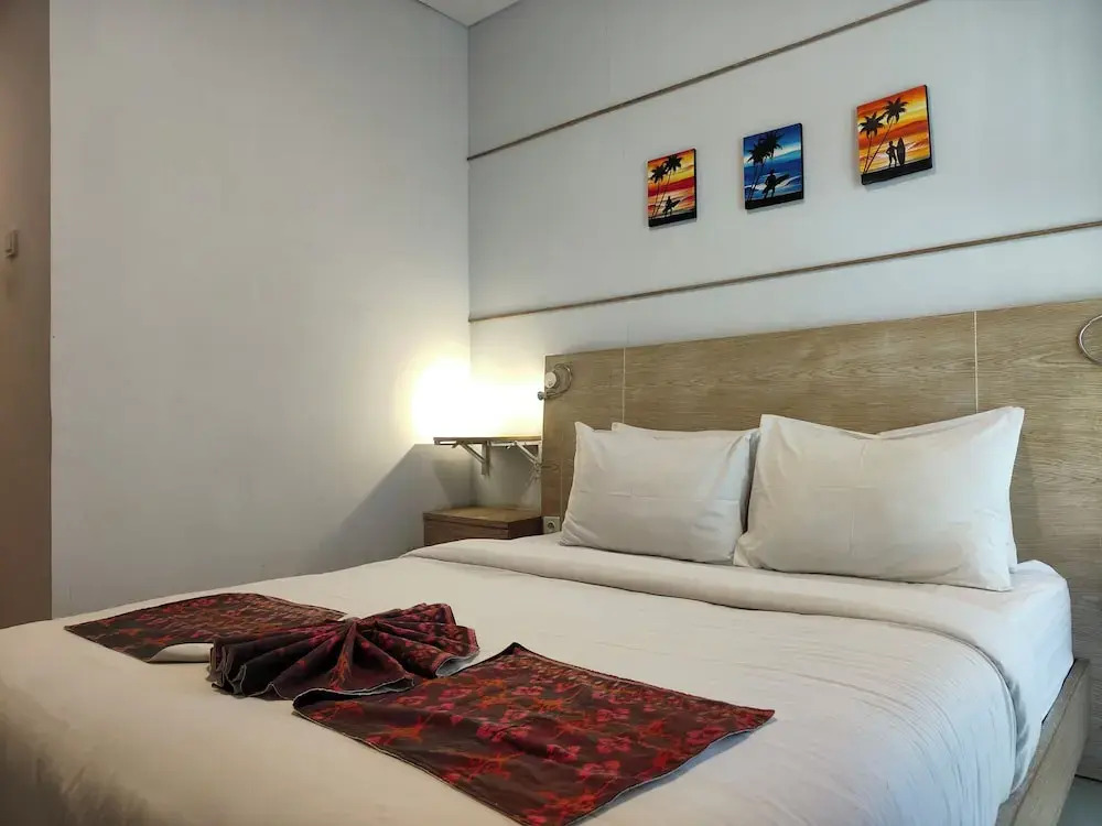 Manuver Surf and Stay Uluwatu Bali