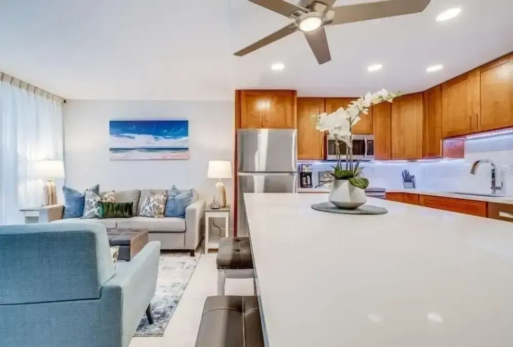 Sugar Beach Resort, #ph27 1 Bedroom Condo by RedAwning