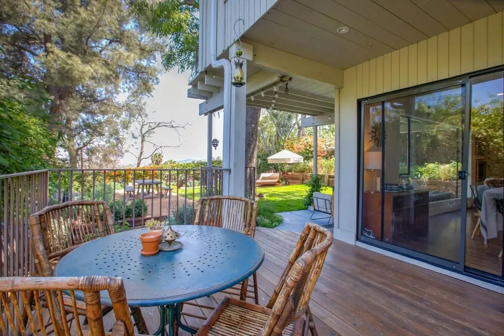 Silver Lake 3br W/ Water Views 3 Bedroom Home