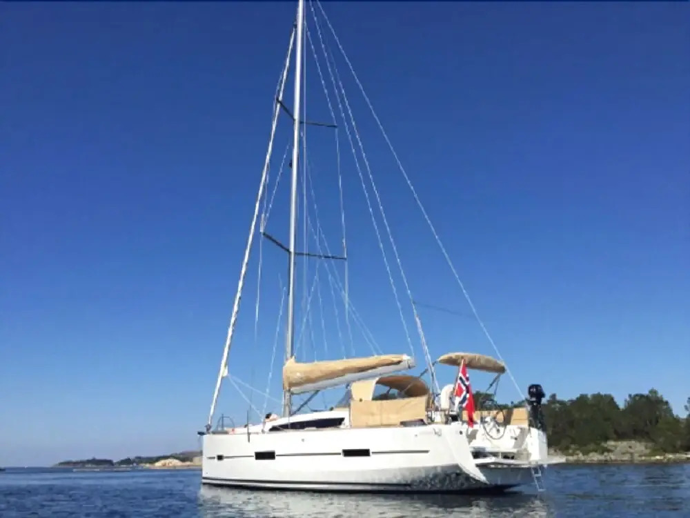 45 Sailboat Veleros Colombia