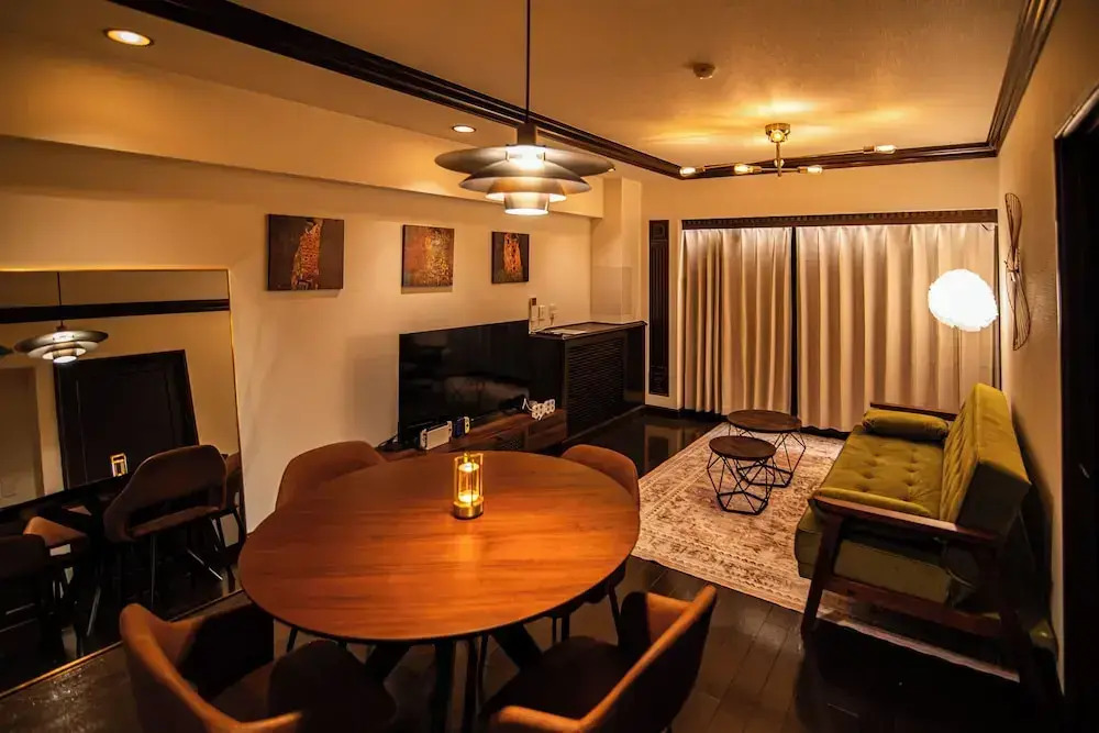 Sunmallcrest306
